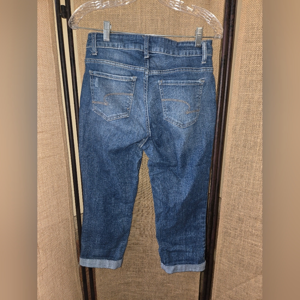Women's Time And Tru Mid Rise Blue Jean Capris Size 6 - Picture 10 of 10